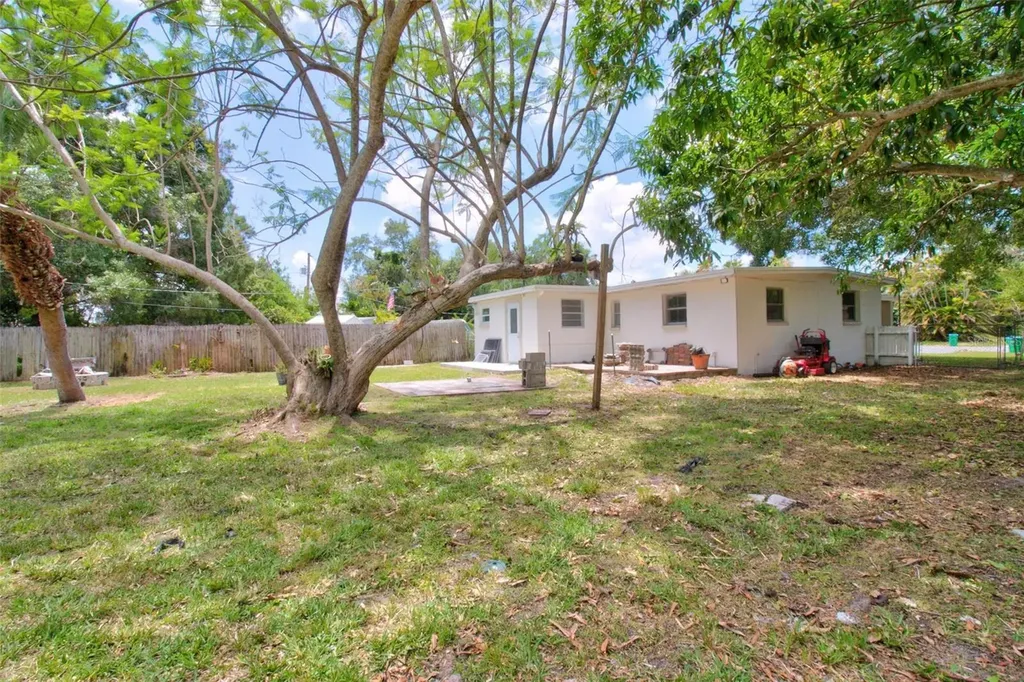 7187 111th Street Seminole FL 33772