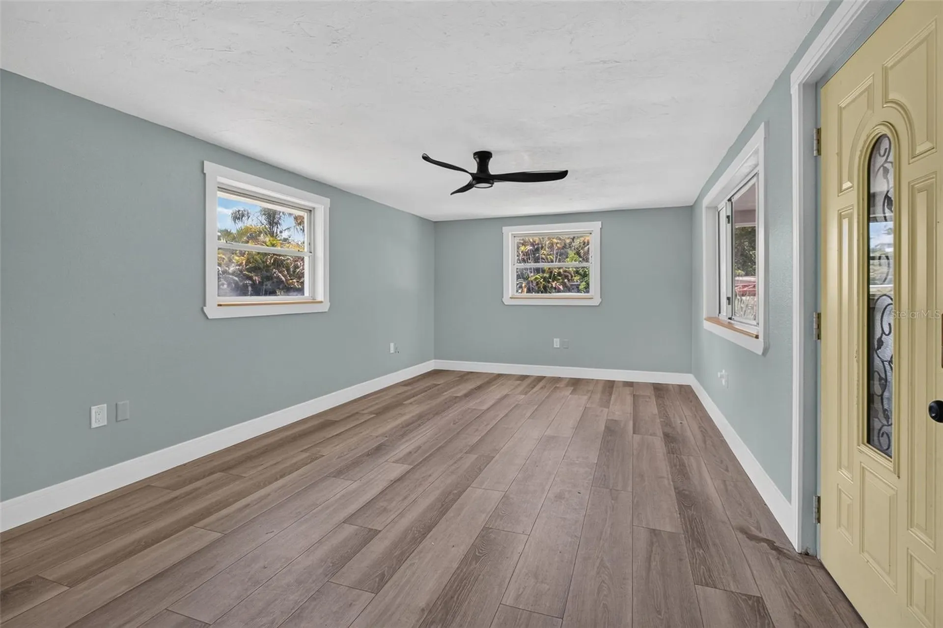 7187 111th Street Seminole FL 33772