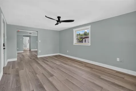 7187 111th Street Seminole FL 33772