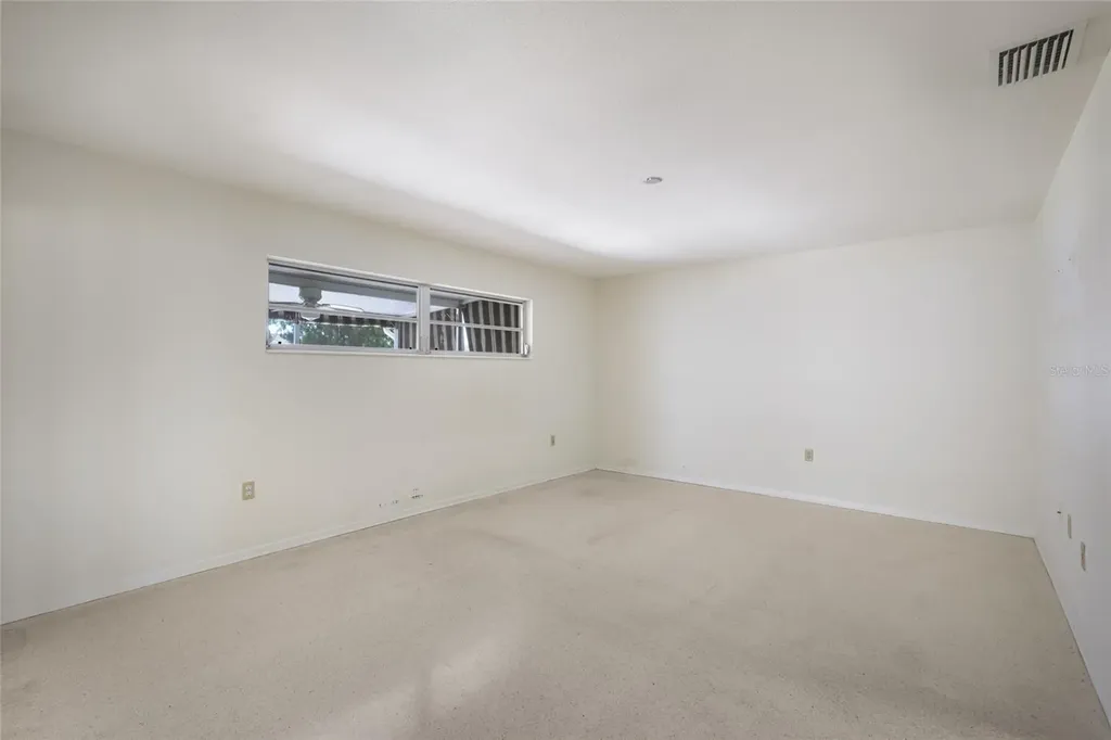 3305 Highland Avenue W Bradenton FL 34205