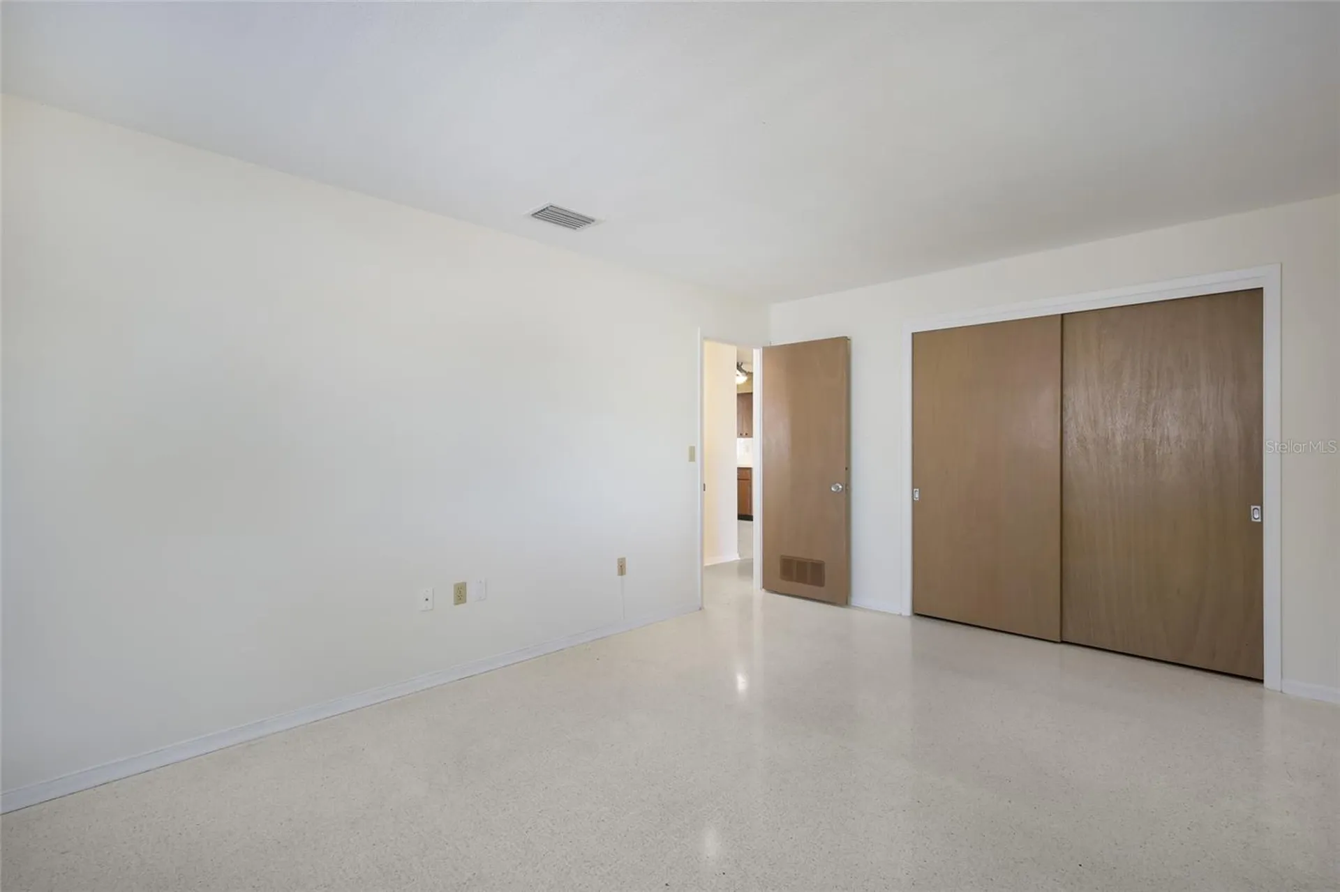 3305 Highland Avenue W Bradenton FL 34205