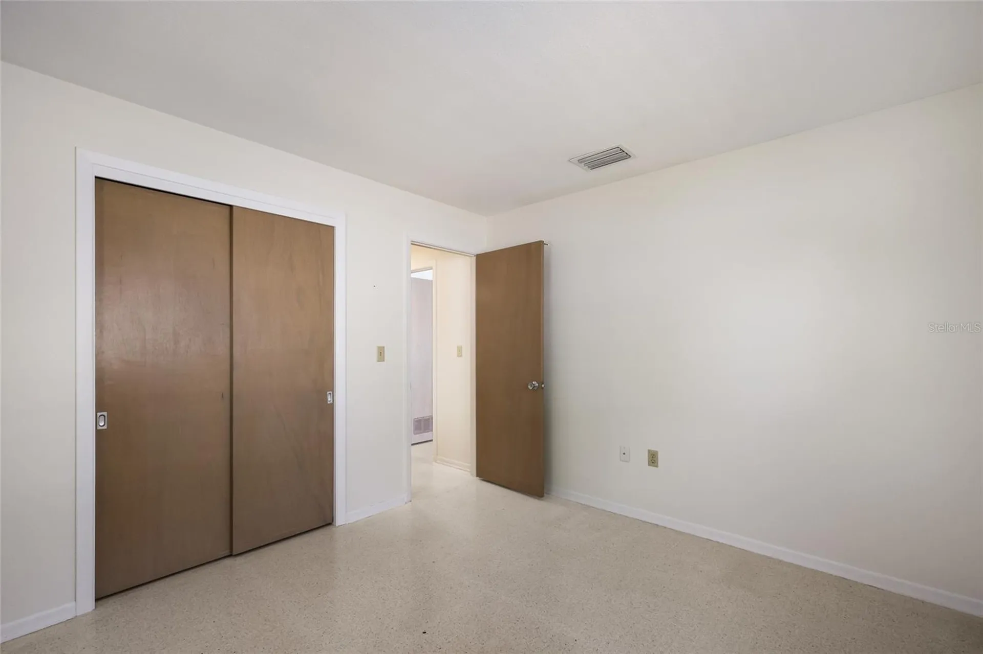 3305 Highland Avenue W Bradenton FL 34205