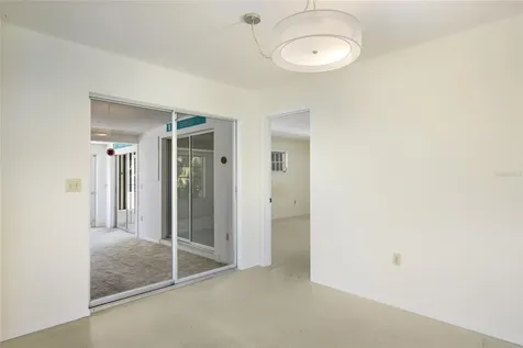 3305 Highland Avenue W Bradenton FL 34205