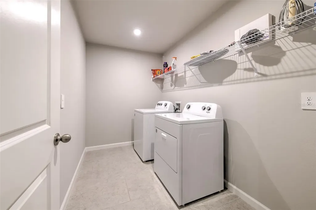 1133 Creek Valley Court Brandon FL 33511