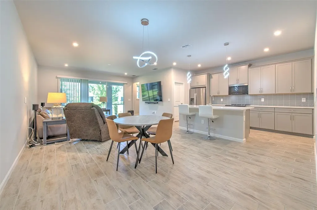 1133 Creek Valley Court Brandon FL 33511