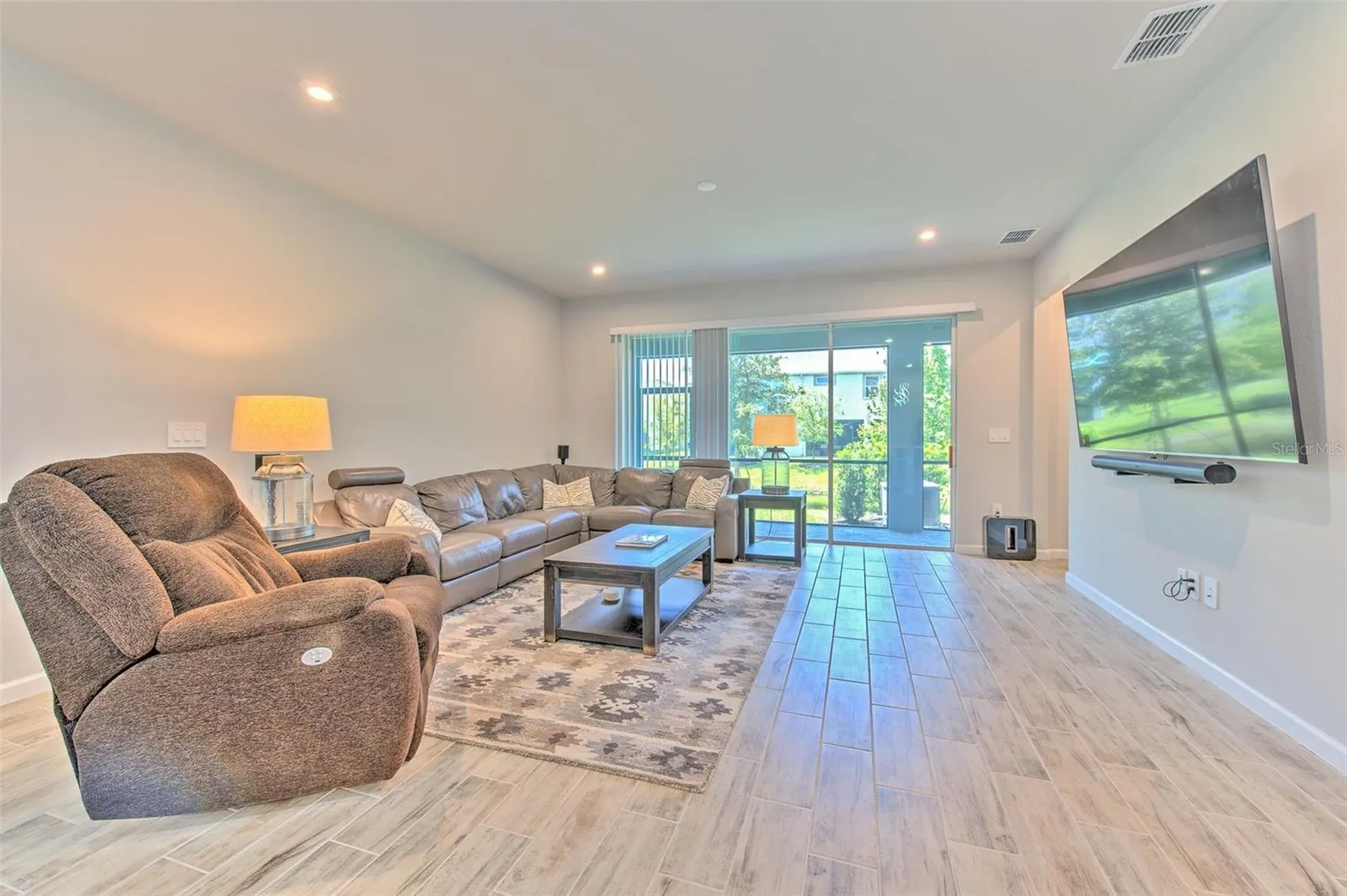 1133 Creek Valley Court Brandon FL 33511