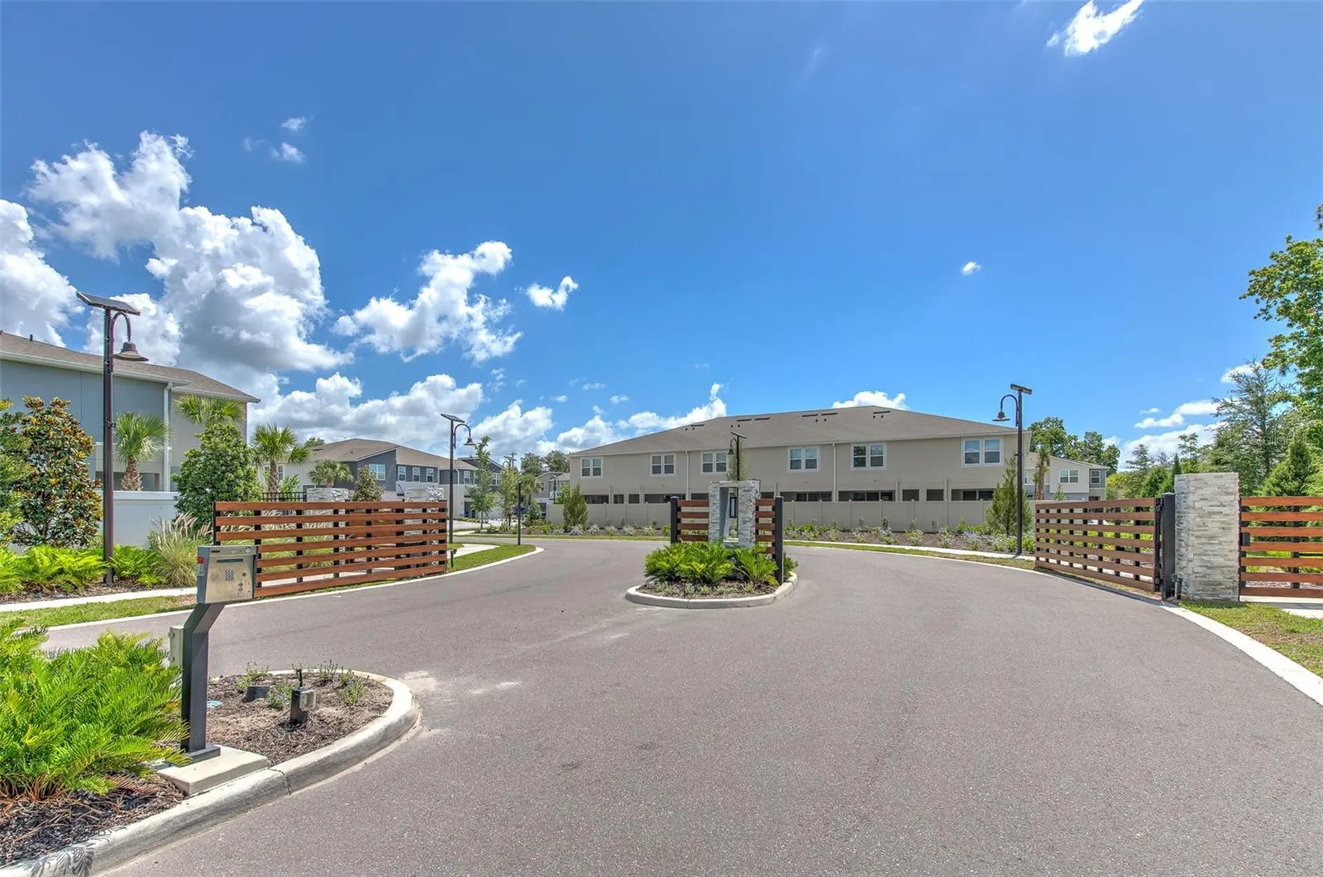 1133 Creek Valley Court Brandon FL 33511