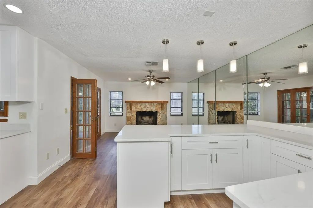 2823 Heron Place Clearwater FL 33762