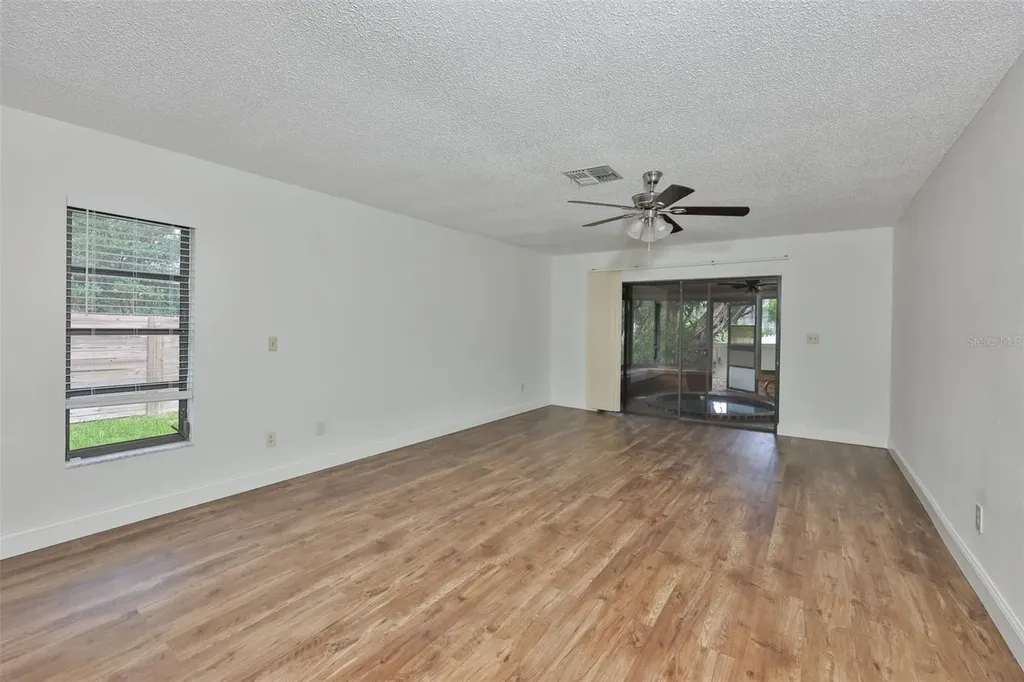 2823 Heron Place Clearwater FL 33762