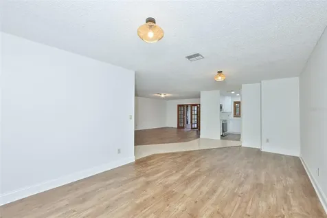 2823 Heron Place Clearwater FL 33762