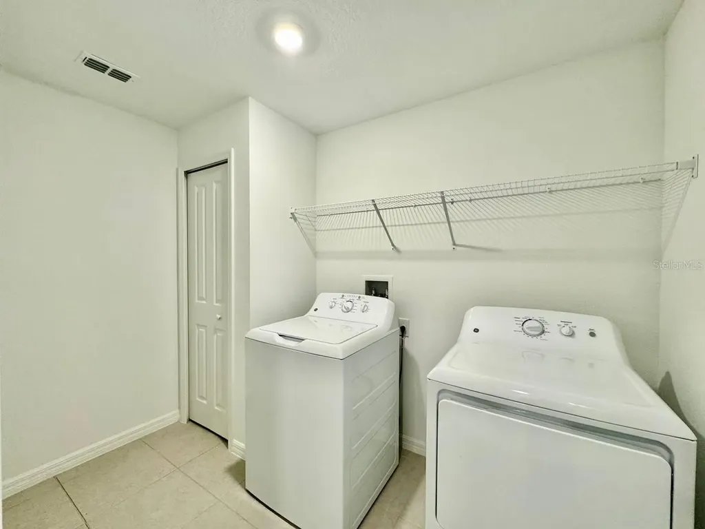10275 Purple Leaf Court Riverview FL 33578
