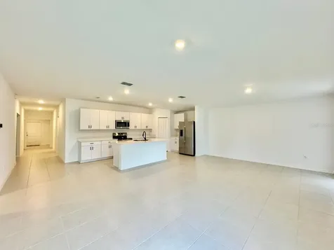10275 Purple Leaf Court Riverview FL 33578