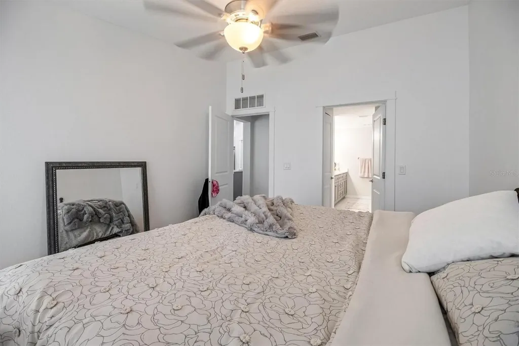 24 Pontiac Lane Palm Coast FL 32164