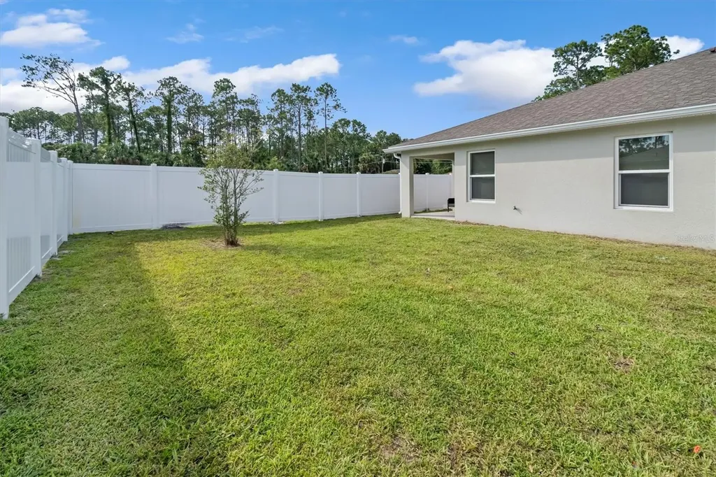 24 Pontiac Lane Palm Coast FL 32164