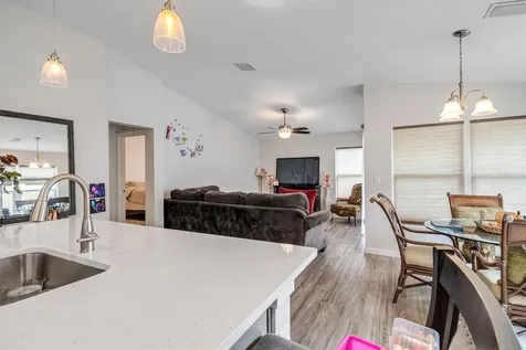 24 Pontiac Lane Palm Coast FL 32164