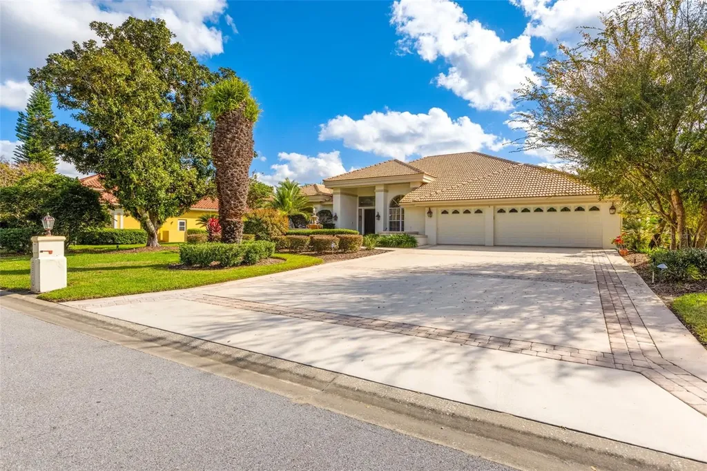 30312 Laurelwood Lane Wesley Chapel FL 33543