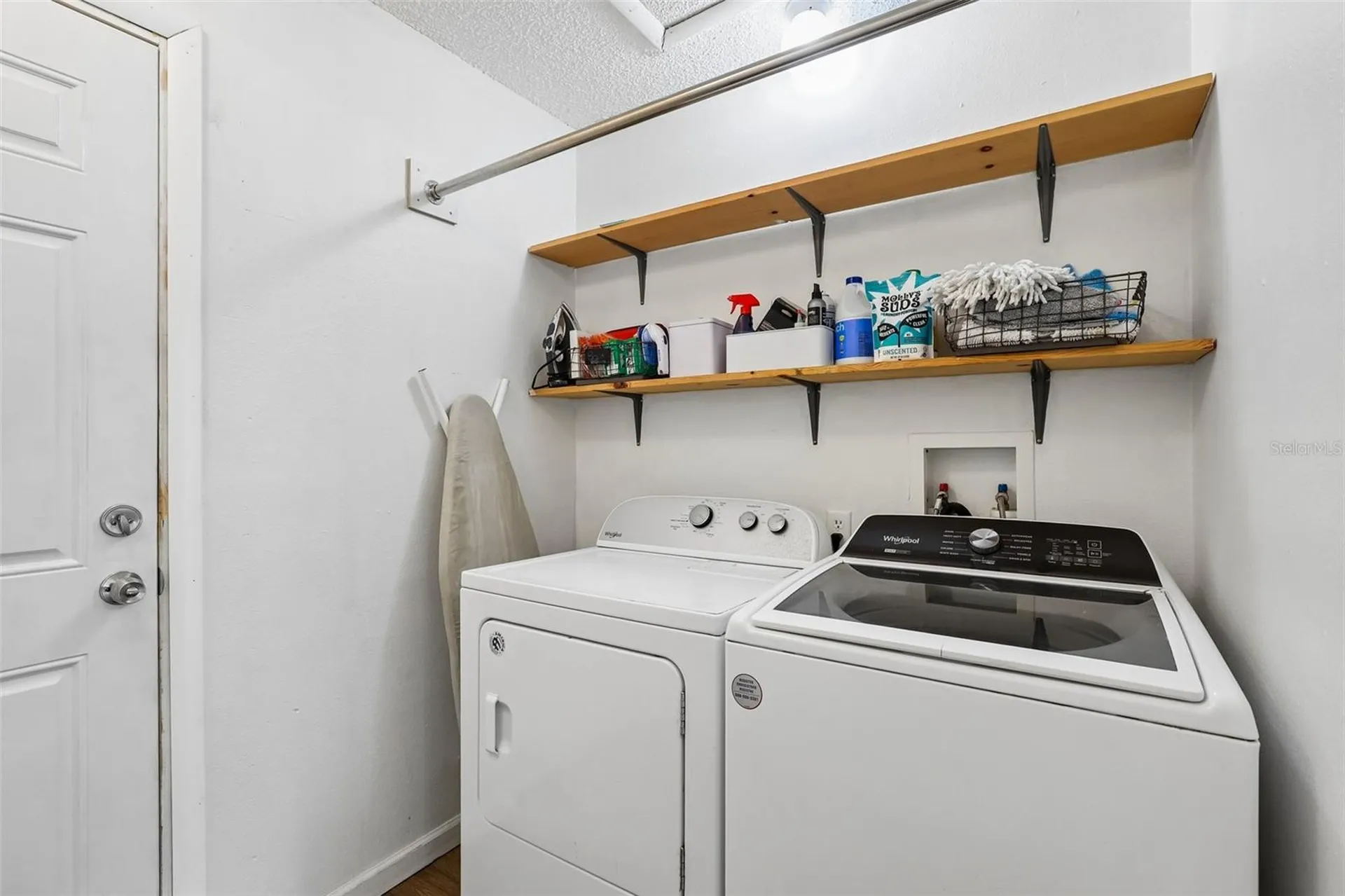 6805 Longpointe Way Tampa FL 33615