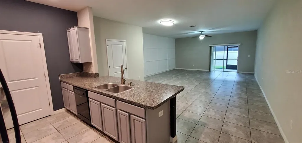 10422 Lake Montauk Drive Riverview FL 33578