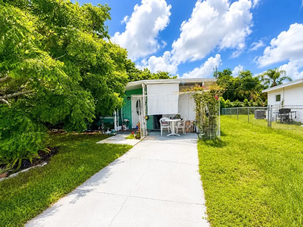 4200 Fairford Drive New Port Richey FL 34652