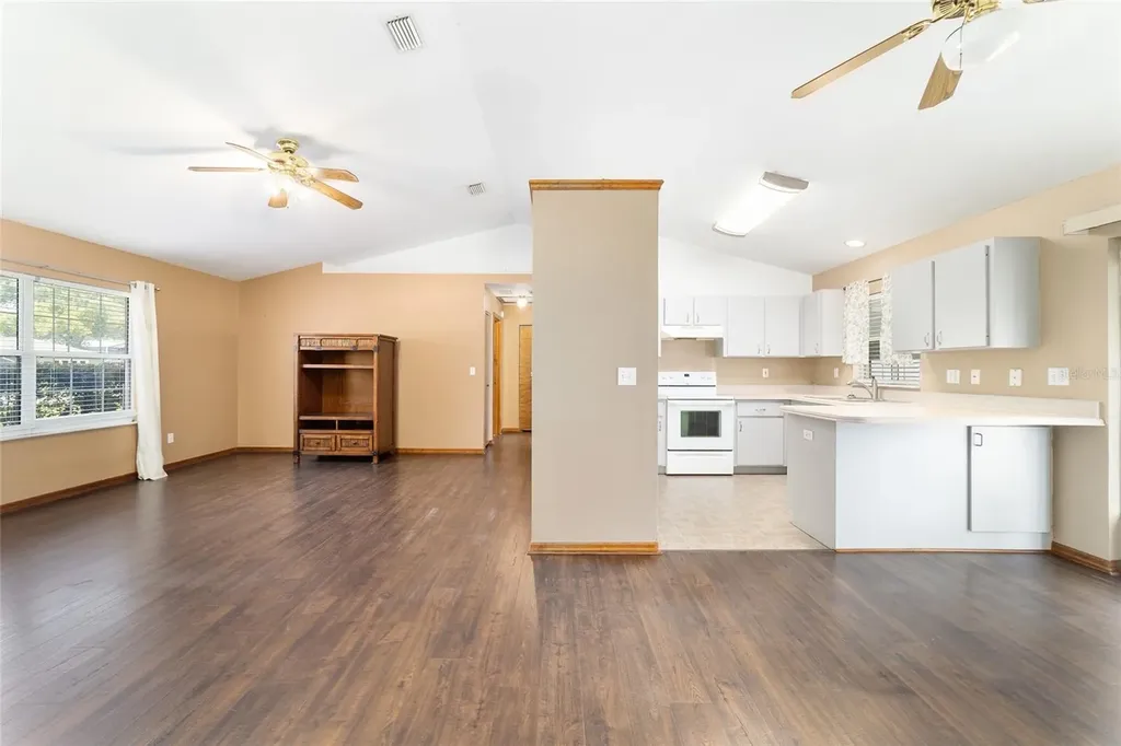 11570 SE 84th Avenue Belleview FL 34420