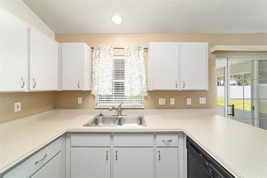 11570 SE 84th Avenue Belleview FL 34420