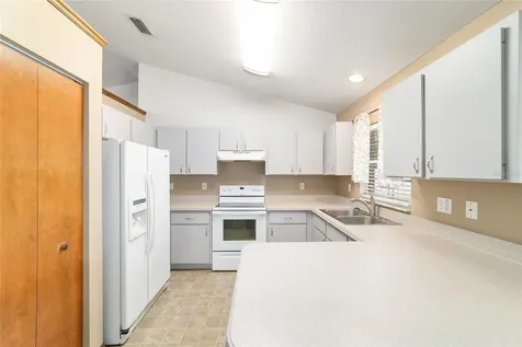 11570 SE 84th Avenue Belleview FL 34420