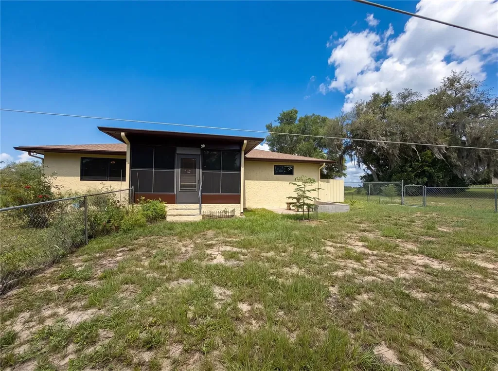 1641 S Valerie Point Inverness FL 34452