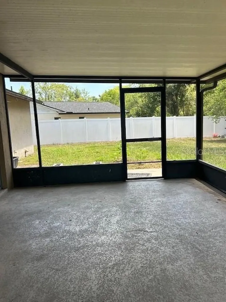 12417 Cardiff Drive Tampa FL 33625