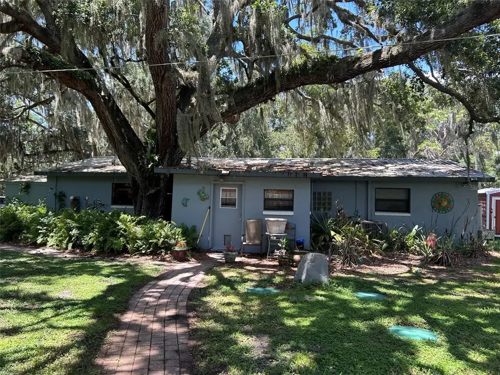6005 Doc Thompson Road Plant City FL 33565