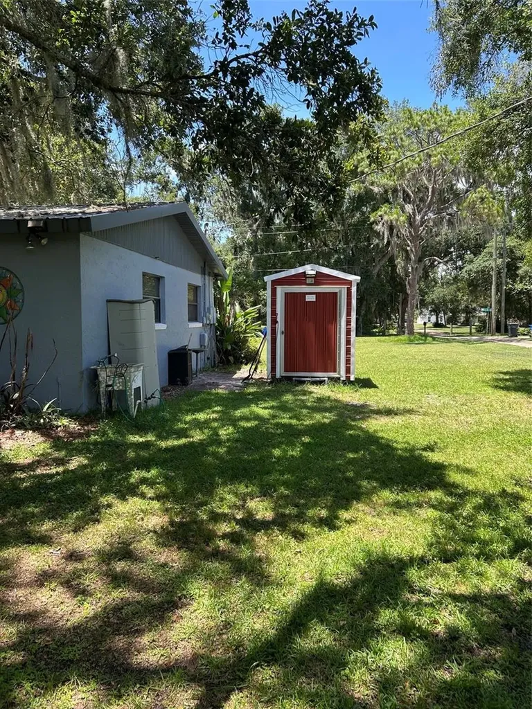 6005 Doc Thompson Road Plant City FL 33565