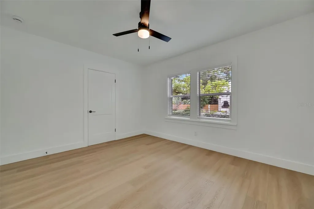 4327 3rd Avenue S St Petersburg FL 33711