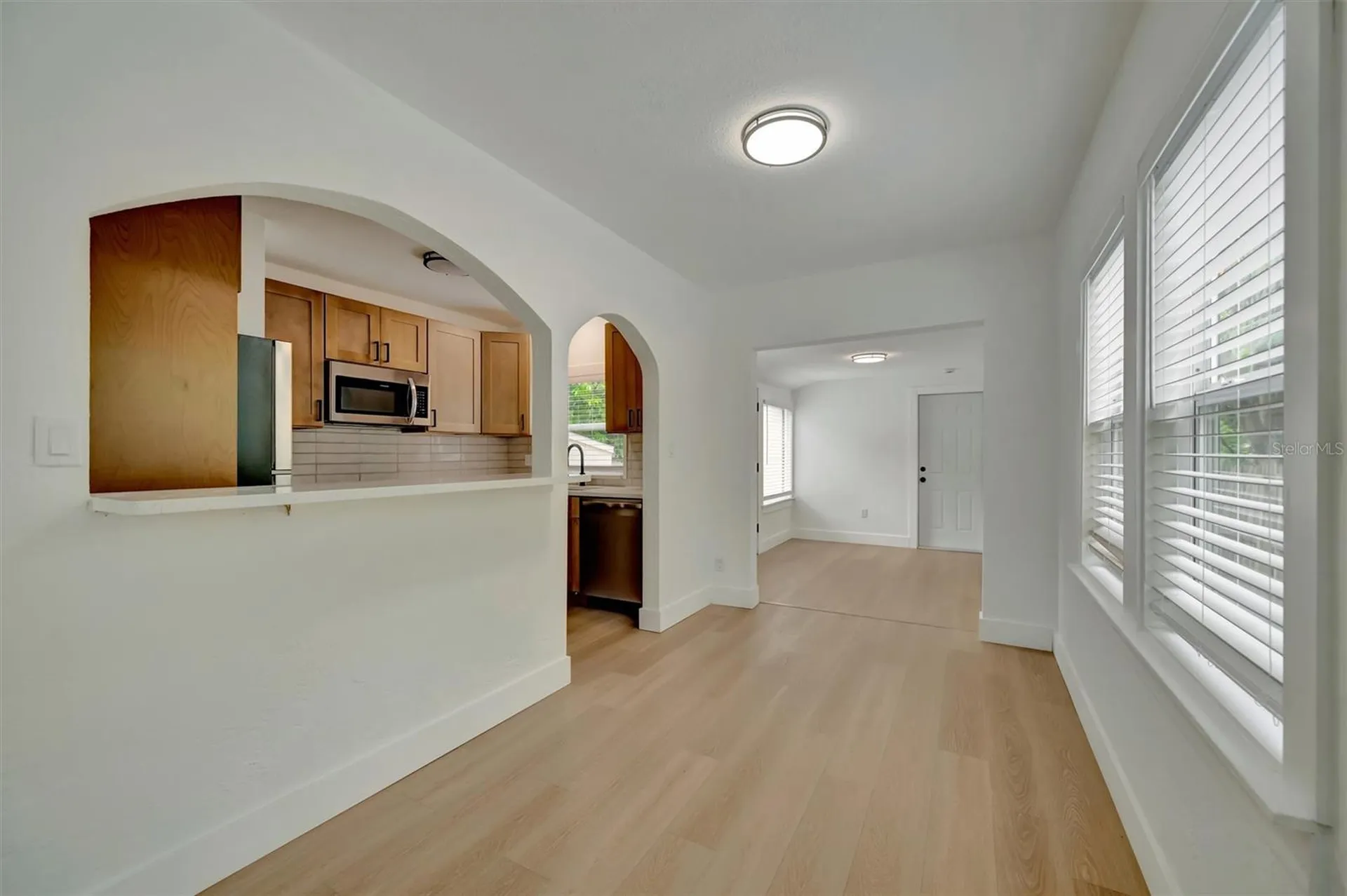 4327 3rd Avenue S St Petersburg FL 33711