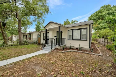 4327 3rd Avenue S St Petersburg FL 33711