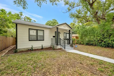 4327 3rd Avenue S St Petersburg FL 33711