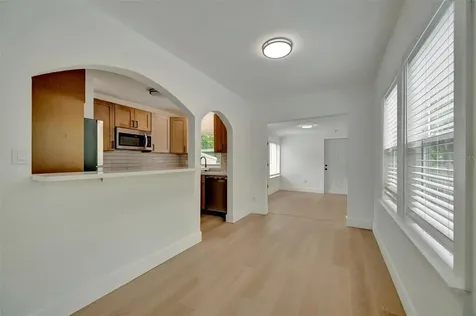 4327 3rd Avenue S St Petersburg FL 33711