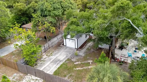 4327 3rd Avenue S St Petersburg FL 33711