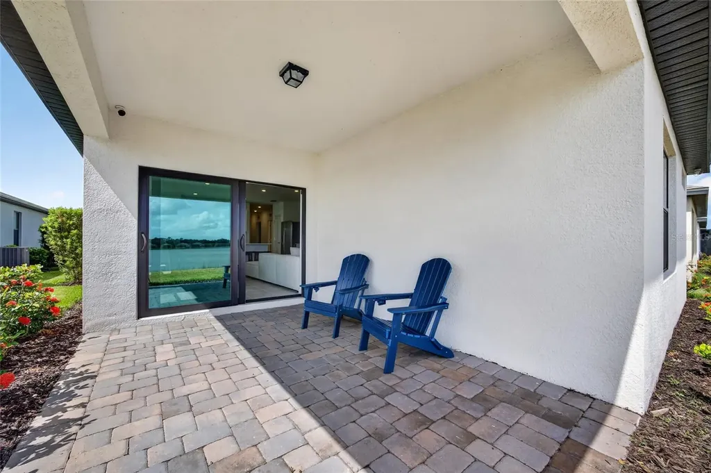 6492 Silverstar Drive Sarasota FL 34240