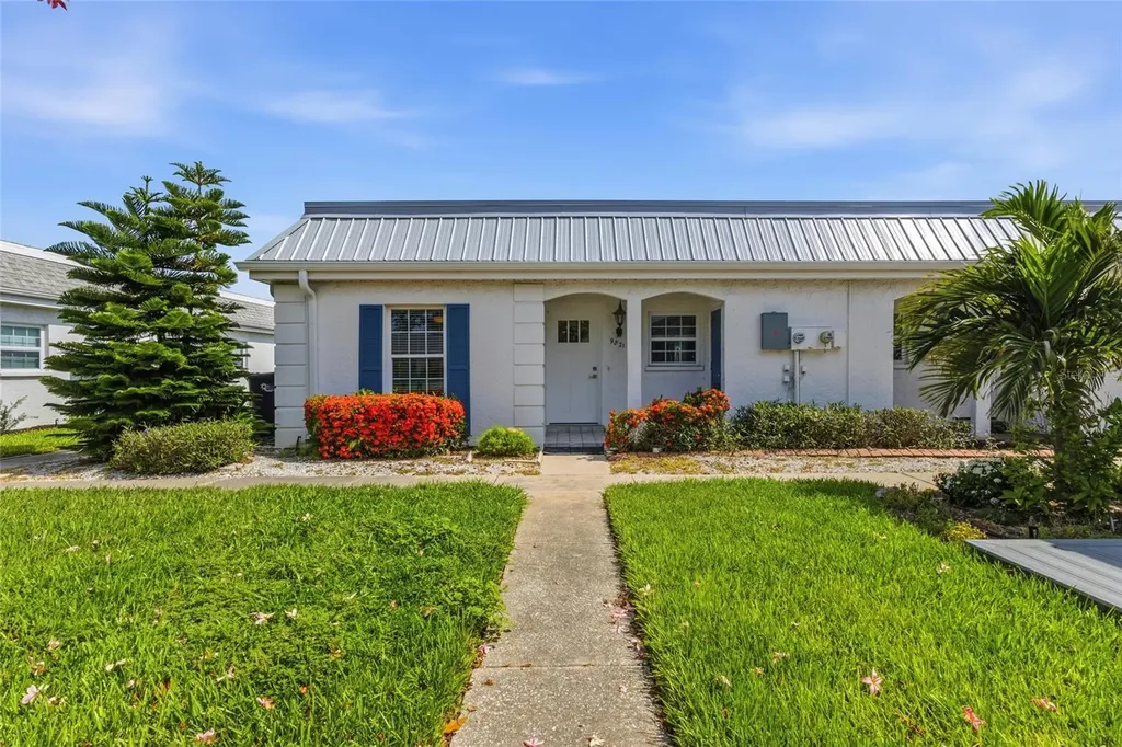 9821 Hernando Court Bradenton FL 34210