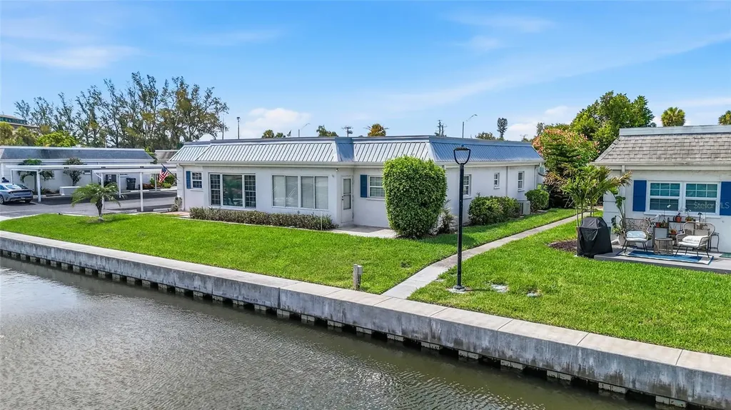 9821 Hernando Court Bradenton FL 34210