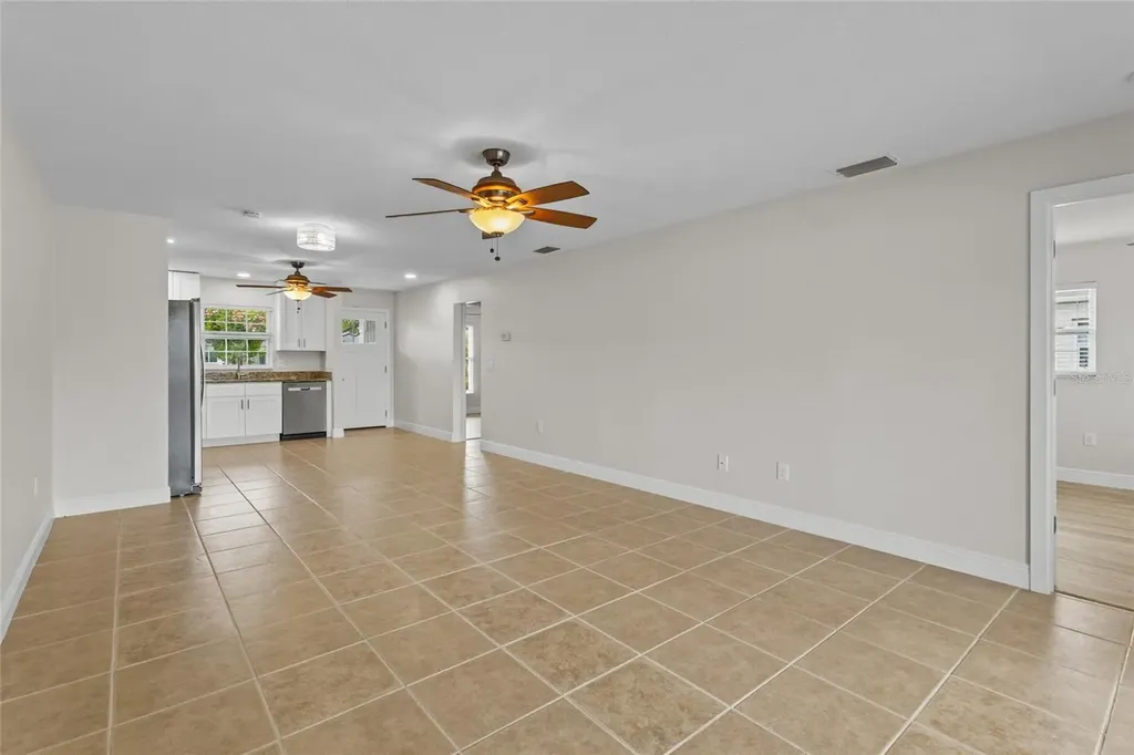 9821 Hernando Court Bradenton FL 34210