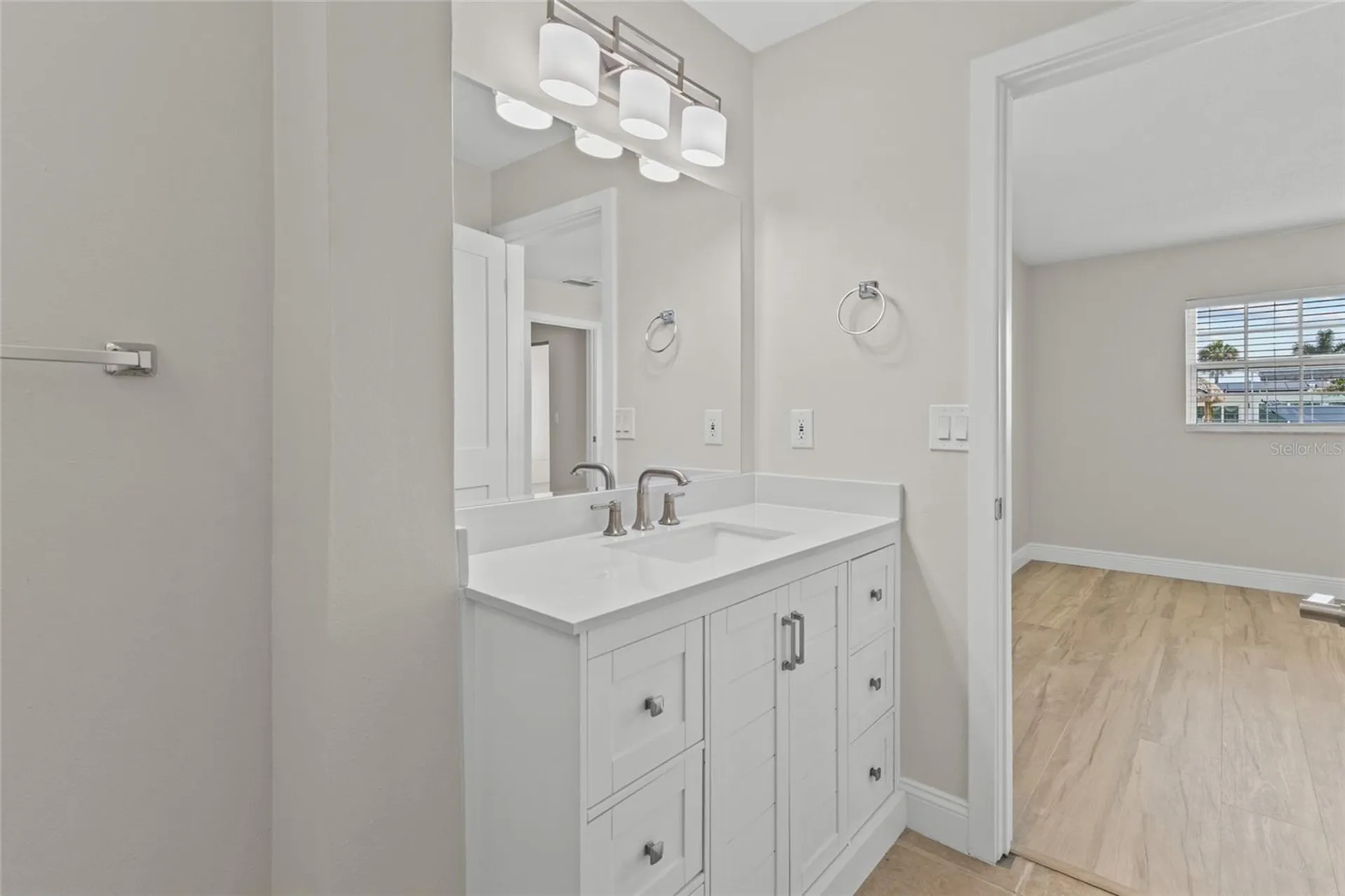 9821 Hernando Court Bradenton FL 34210