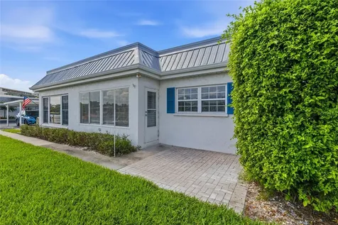 9821 Hernando Court Bradenton FL 34210
