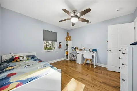 4101 W Neptune Street Tampa FL 33629