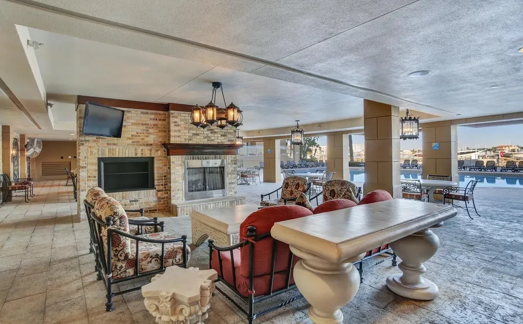 521 Mandalay Avenue Clearwater Beach FL 33767