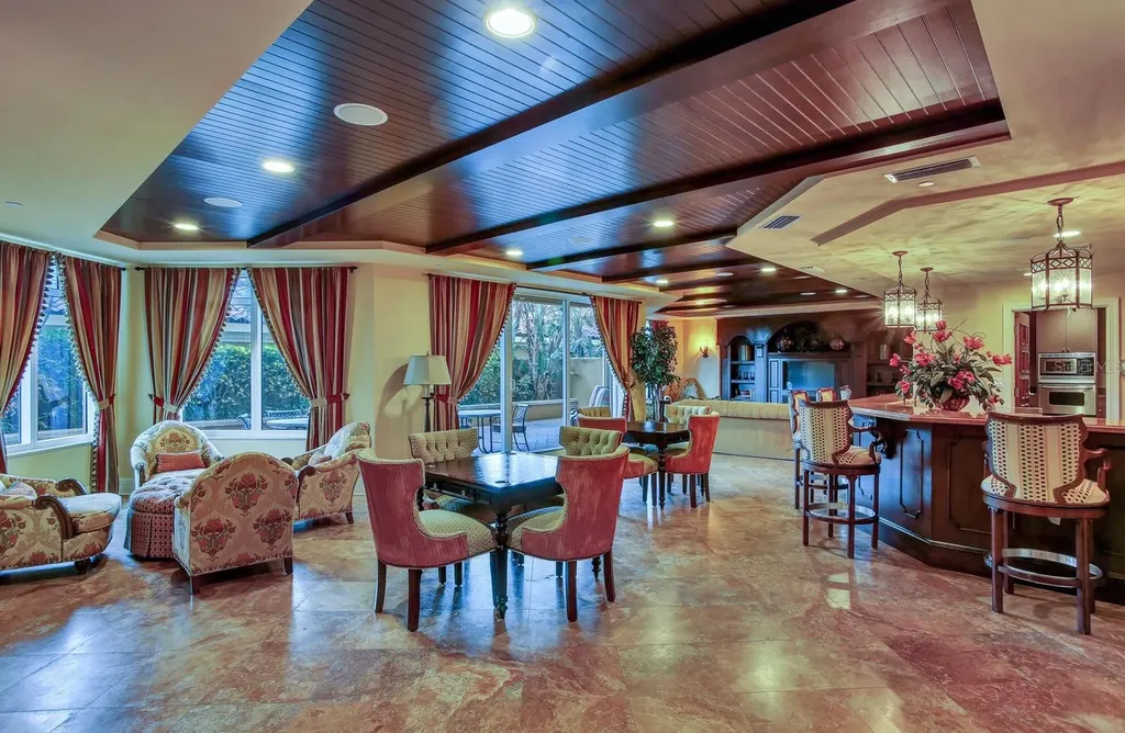 521 Mandalay Avenue Clearwater Beach FL 33767
