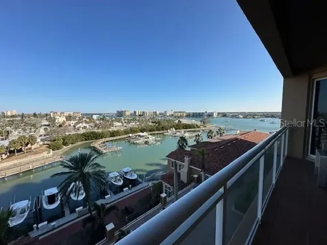 521 Mandalay Avenue Clearwater Beach FL 33767