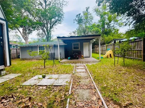 520 NW 26th Avenue Gainesville FL 32609