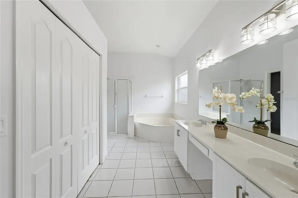 13000 Crystal Cove Drive Orlando FL 32828