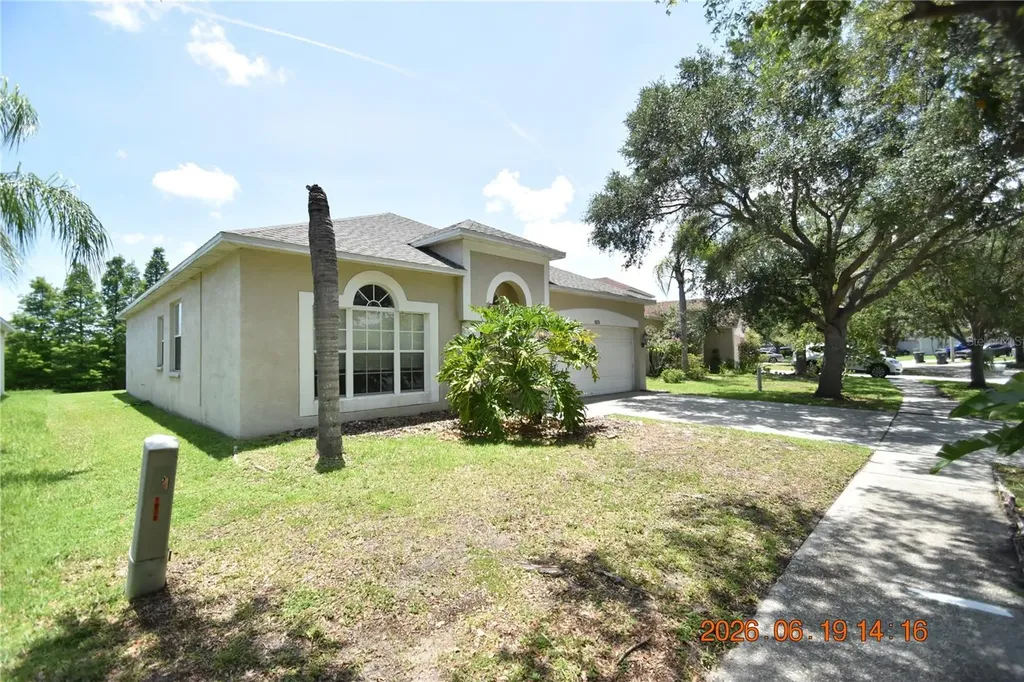 1625 Open Field Loop Brandon FL 33510