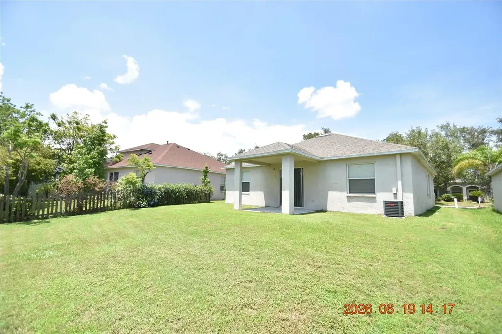 1625 Open Field Loop Brandon FL 33510